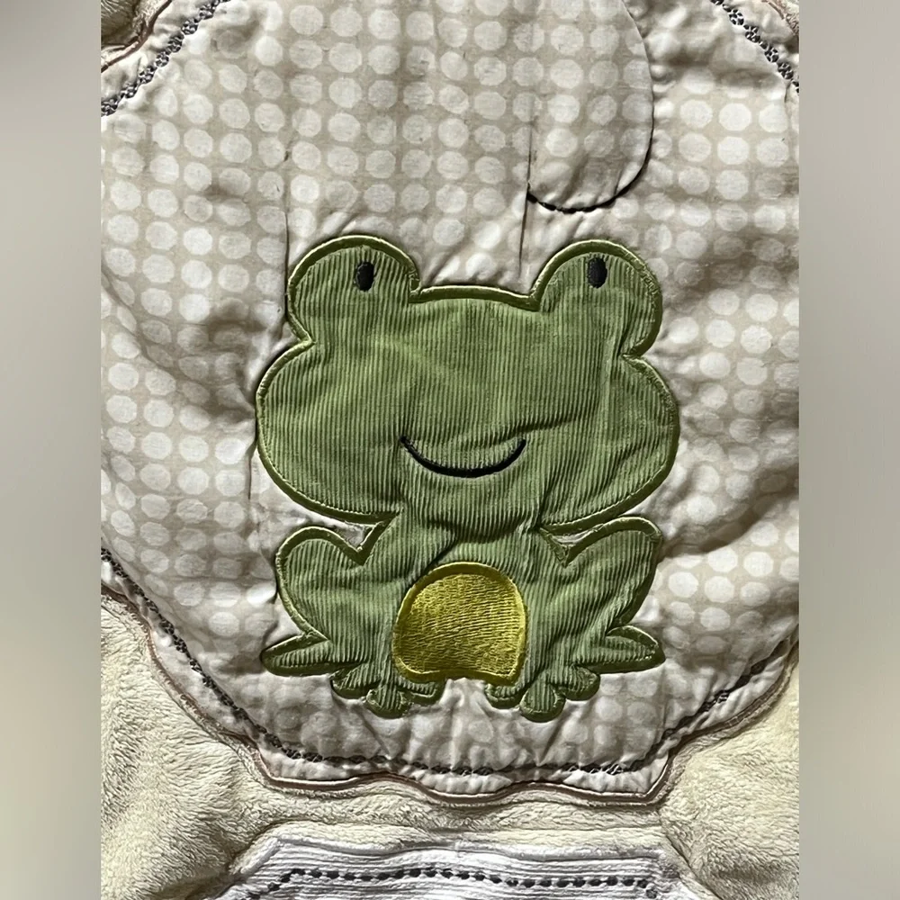 Nature-Inspired CARTERS PATCHWORK BABY Quilted CRIB QUILT: 32”X 41”